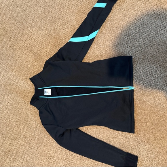 Girls N2y ice skating g sportswear. Perfect for any figure skater. - Picture 3 of 3